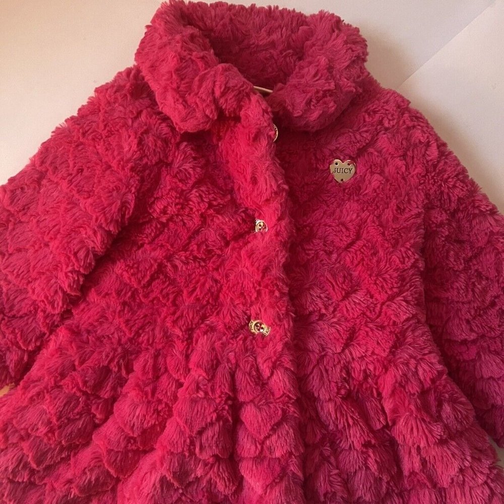 Juicy Couture Size 3T Fuchsia Heart Faux Fur Jacket